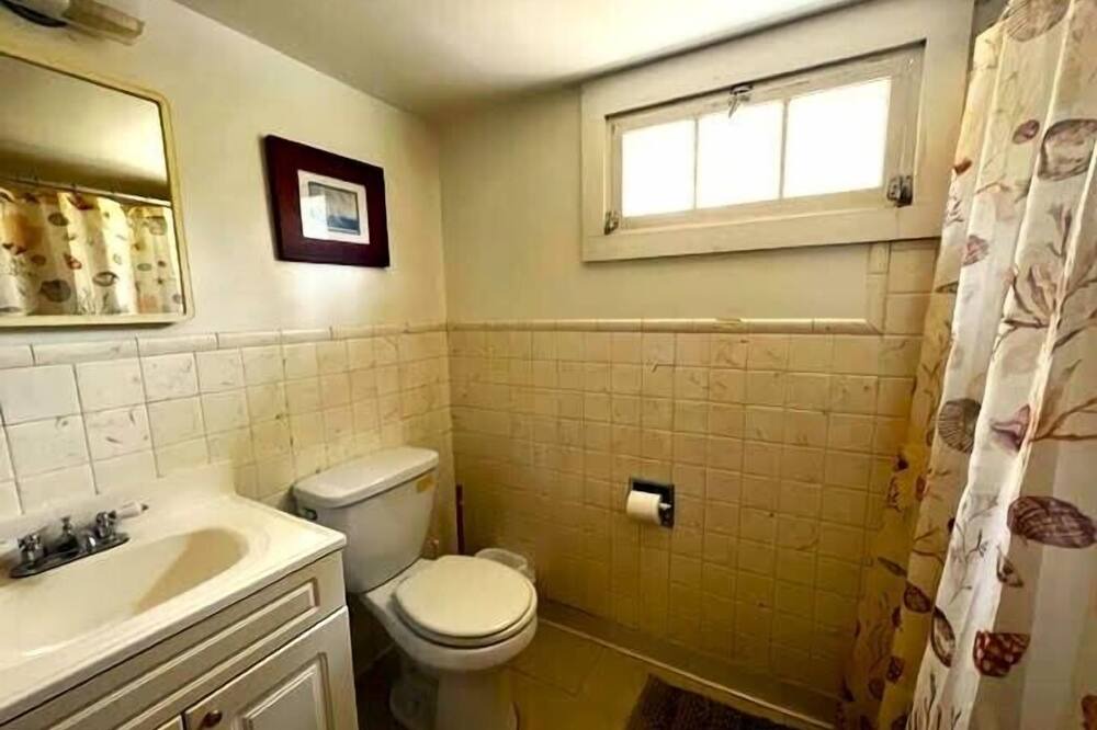 Photo of Bathroom in South Chatham