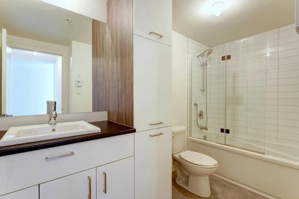 Photo of Bathroom in Saint-Justin