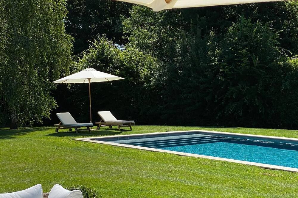 Photo of Outdoor in Saint-Etienne-la-Thillaye