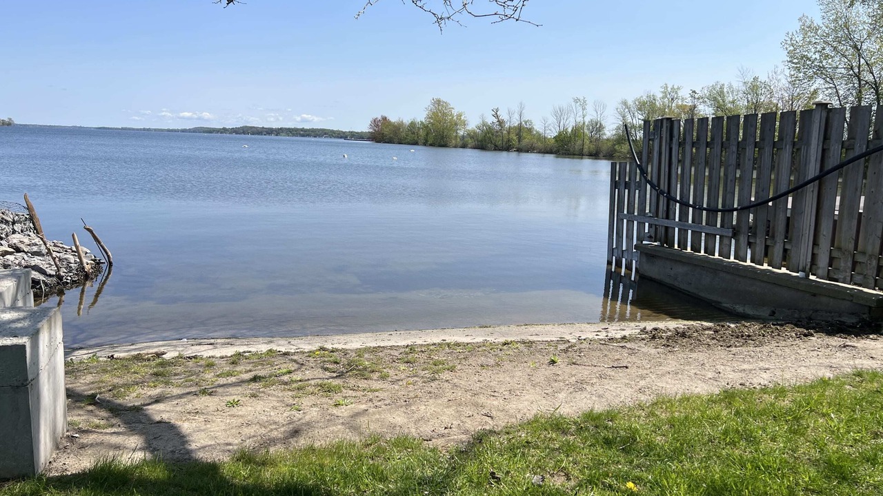 Photo of Outdoor in Carrying Place