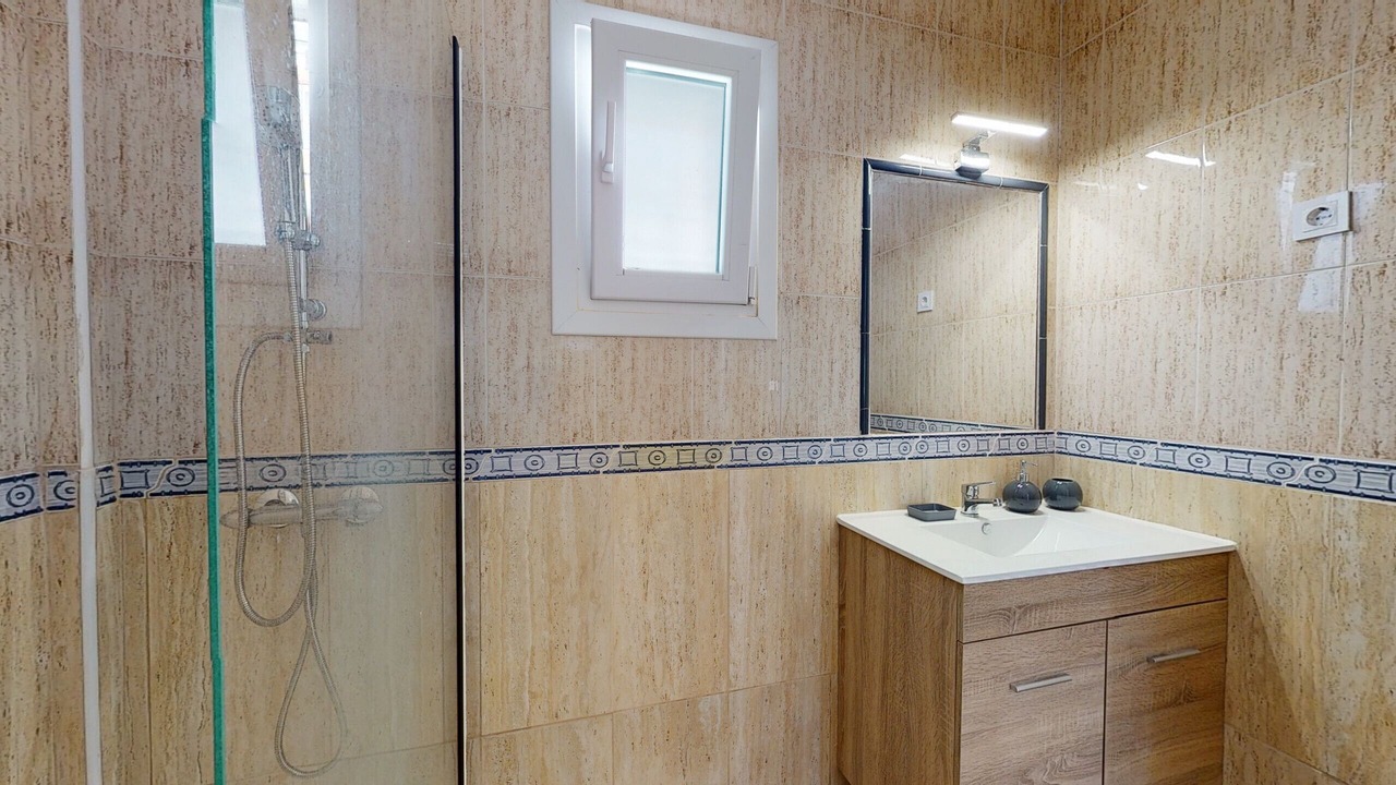 Photo of Bathroom in Sucina