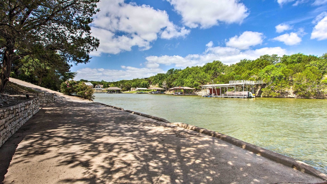 Photo of Others in Granbury