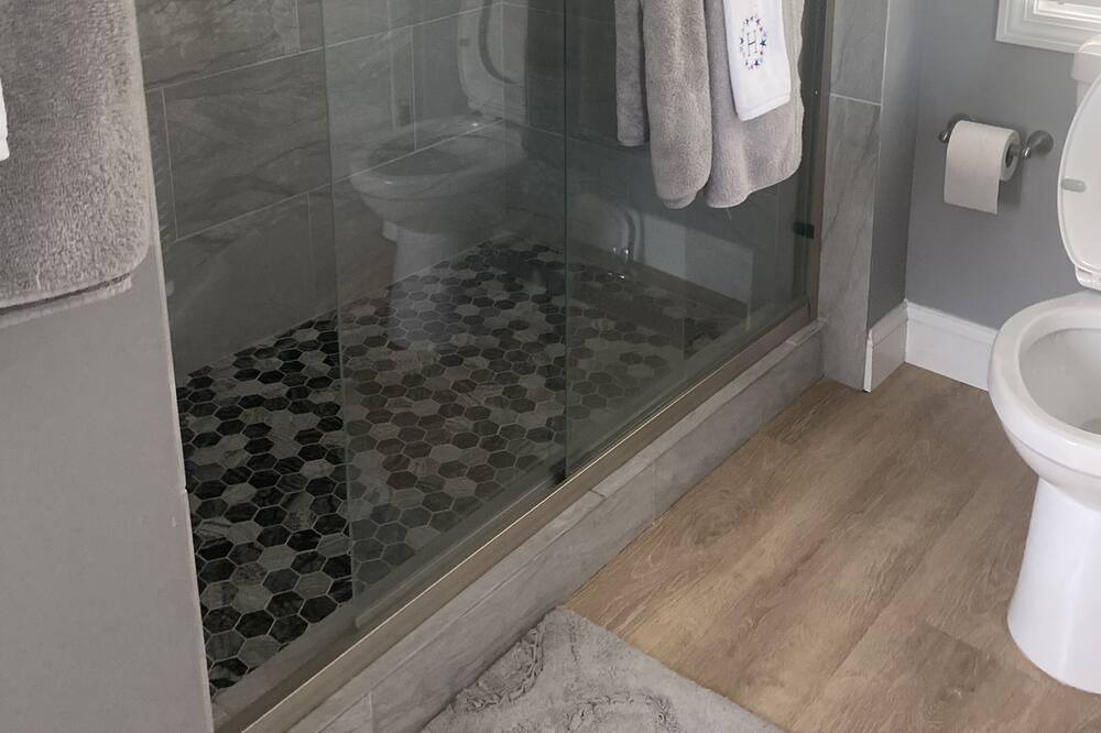 Photo of Bathroom in South Britain