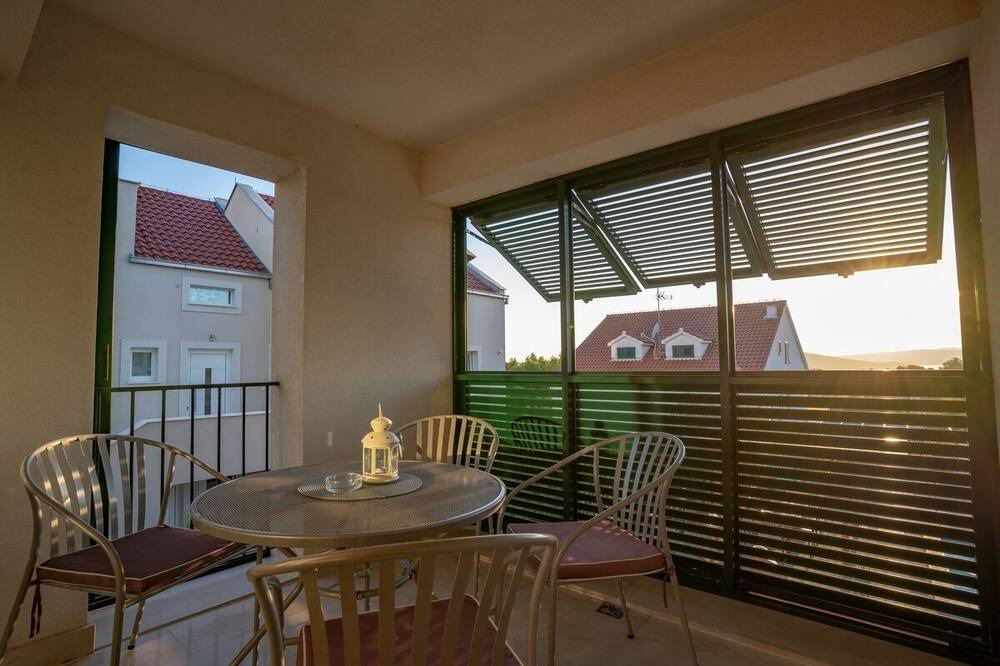 Photo of Patio Balcony in Cove Makarac (Milna)