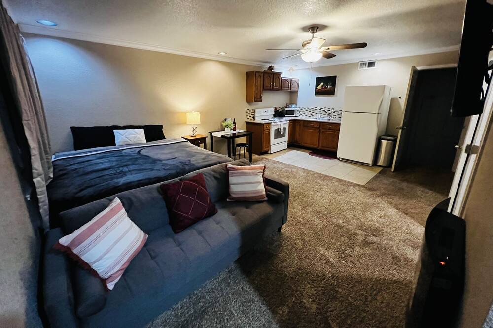 Photo of Bedroom in Roseville