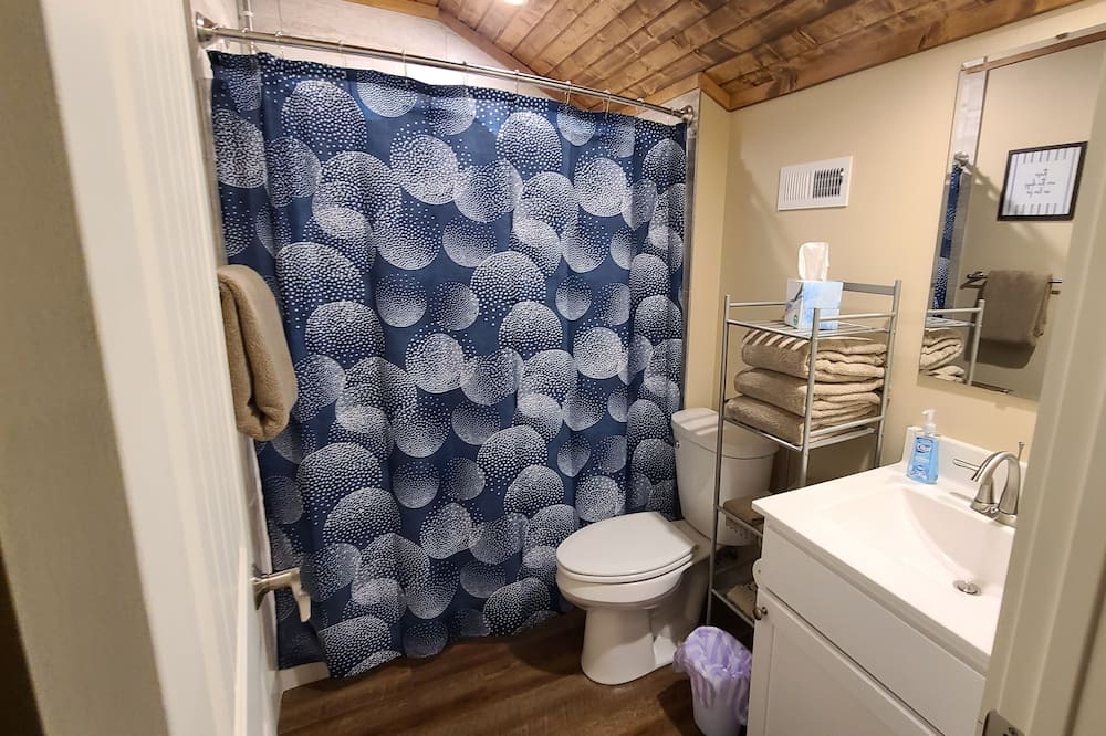 Photo of Bathroom in Branson