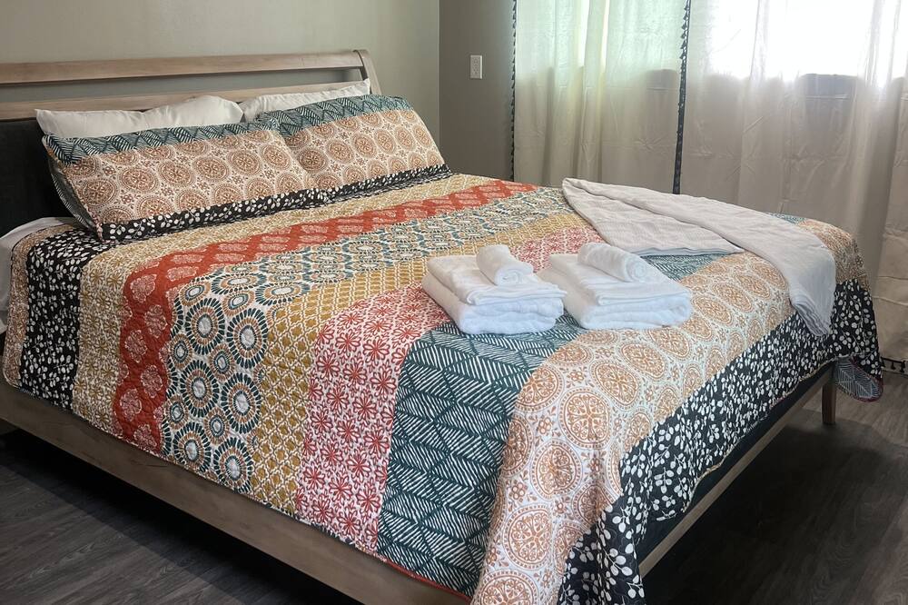 Photo of Bedroom in Eden Roc