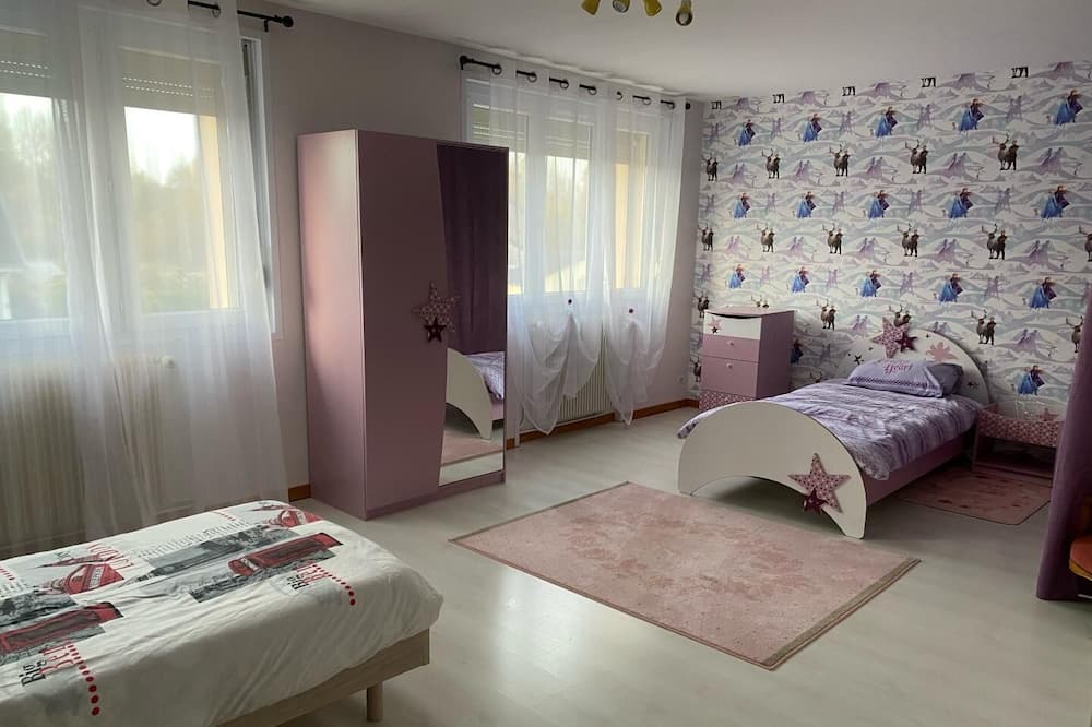 Photo of Bedroom in Villers-Semeuse