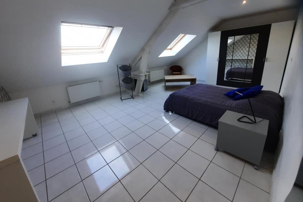 Photo of Bedroom in Villers-Semeuse