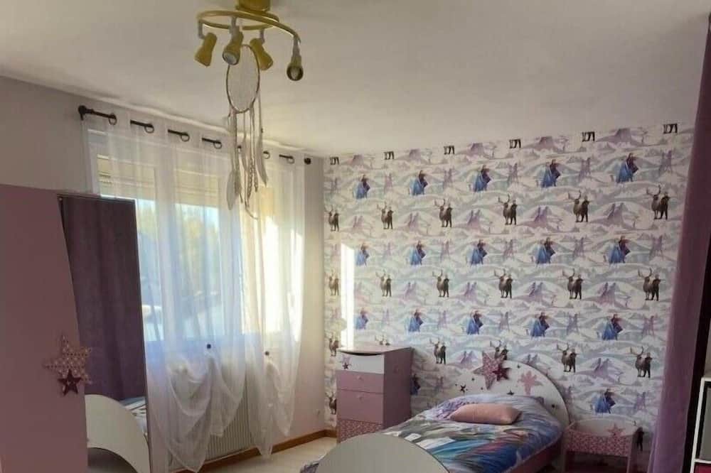 Photo of Bedroom in Villers-Semeuse