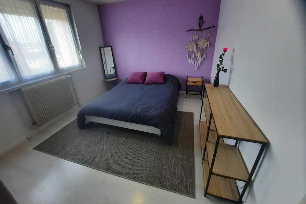 Photo of Bedroom in Villers-Semeuse