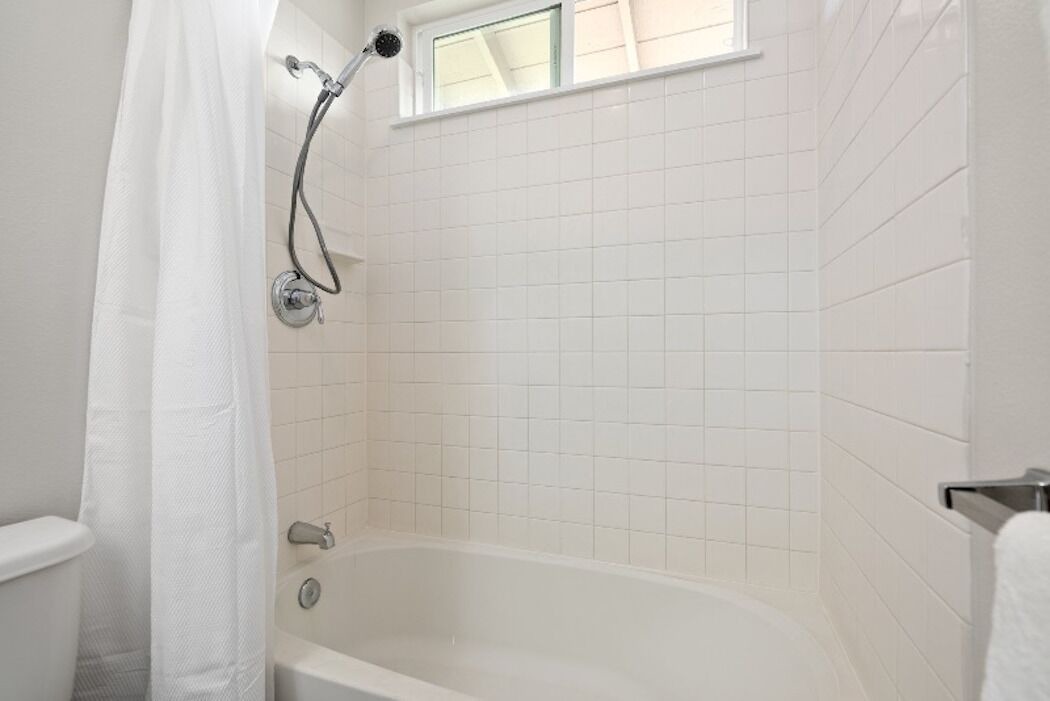 Photo of Bathroom in Ewa Villages