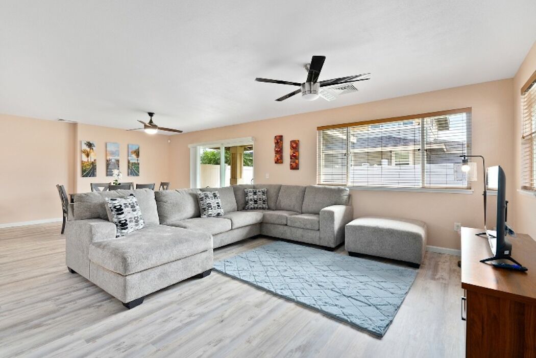 Photo of Livingroom in Ewa Villages