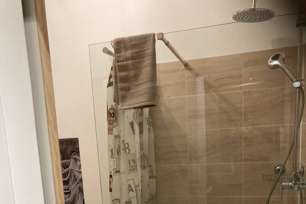 Photo of Bathroom in Lusigny