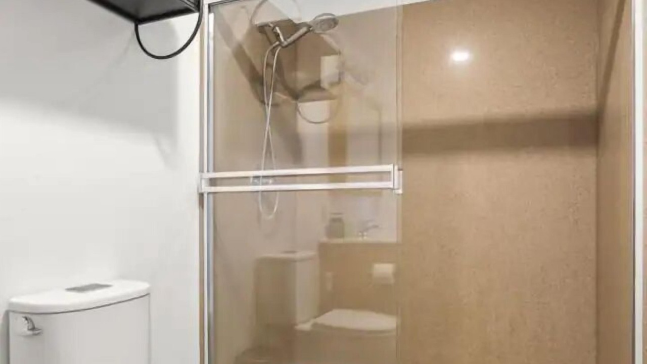 Photo of Bathroom in Broadmoor