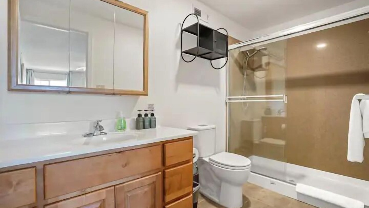 Photo of Bathroom in Broadmoor