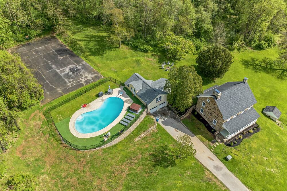 Photo of Outdoor in Wagontown