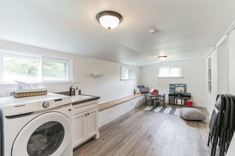 Photo of Others in Wagontown