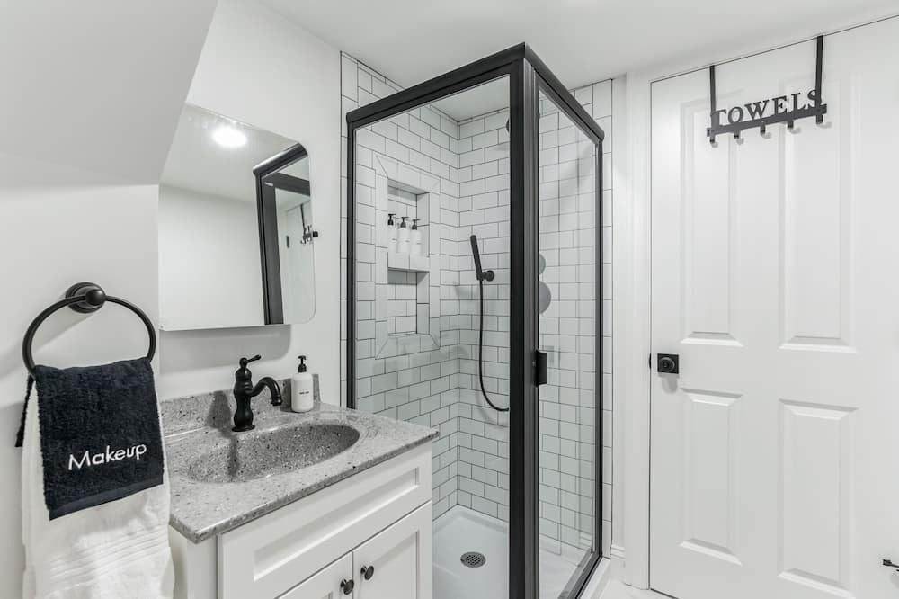 Photo of Bathroom in Wagontown