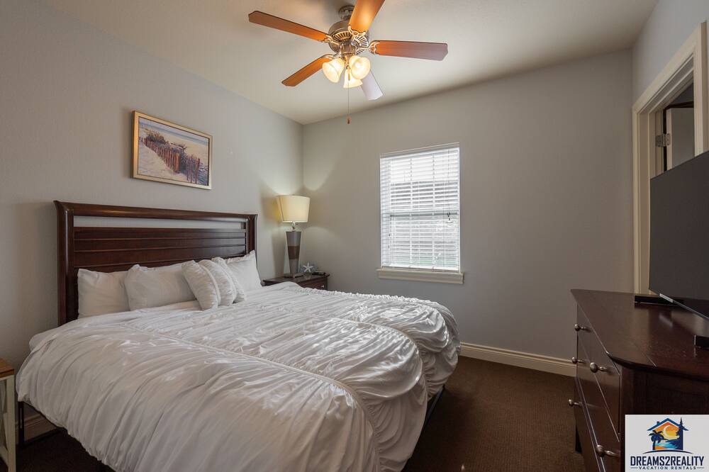 Photo of Bedroom in Branson