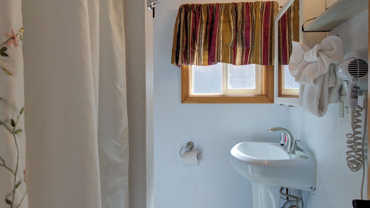 Photo of Bathroom in Ocean Shores