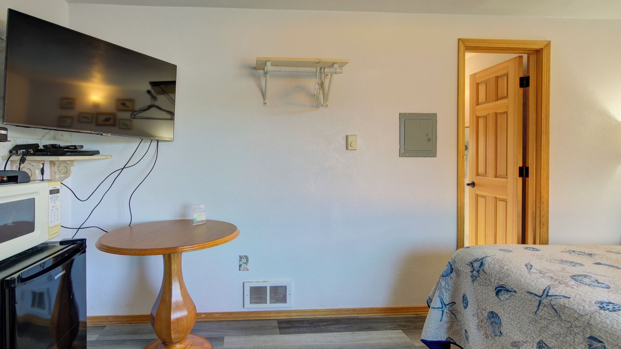 Photo of Bedroom in Ocean Shores
