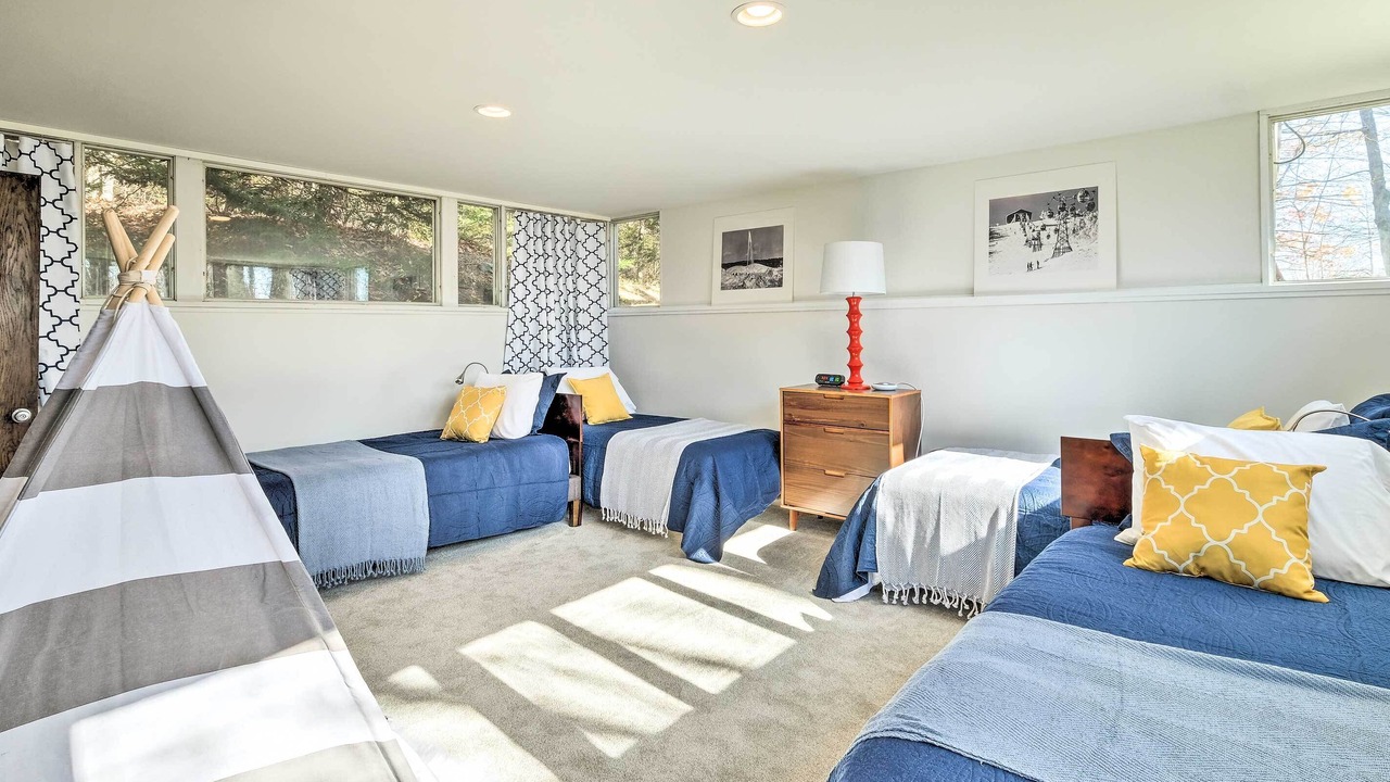 Photo of Others in West Dover