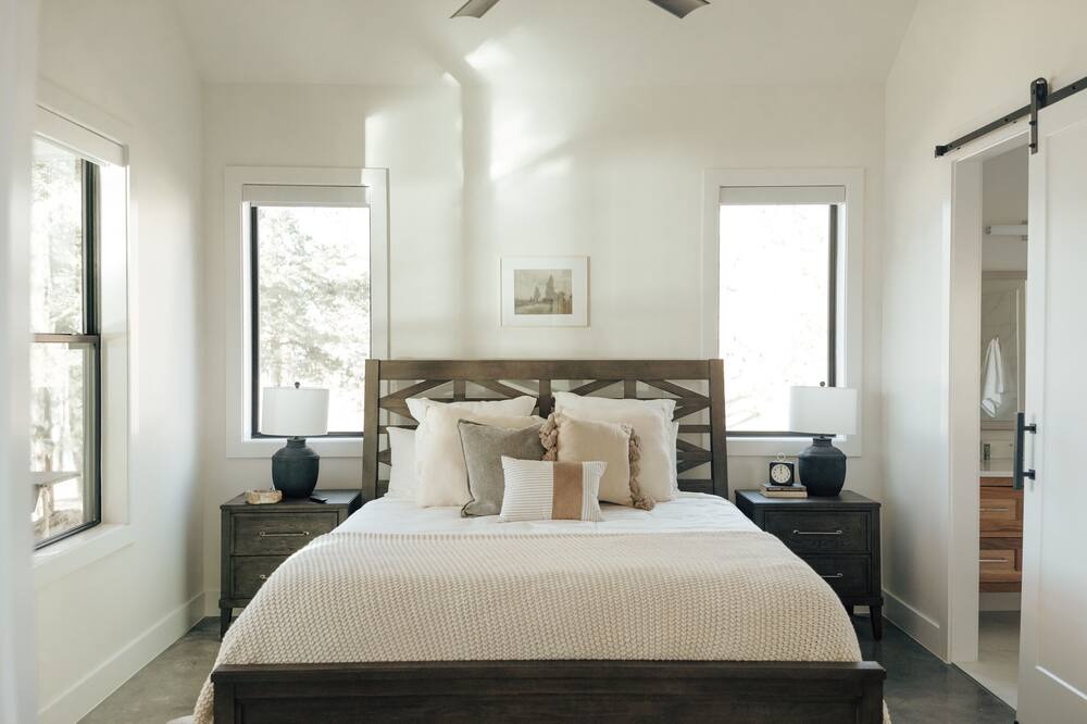 Photo of Bedroom in Dogwood