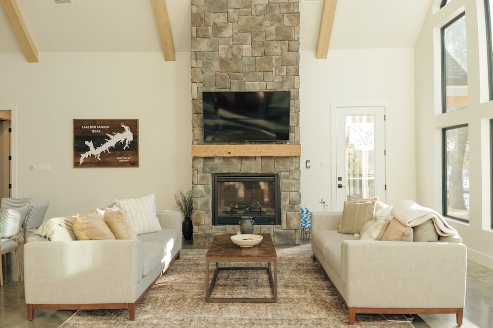 Photo of Livingroom in Dogwood
