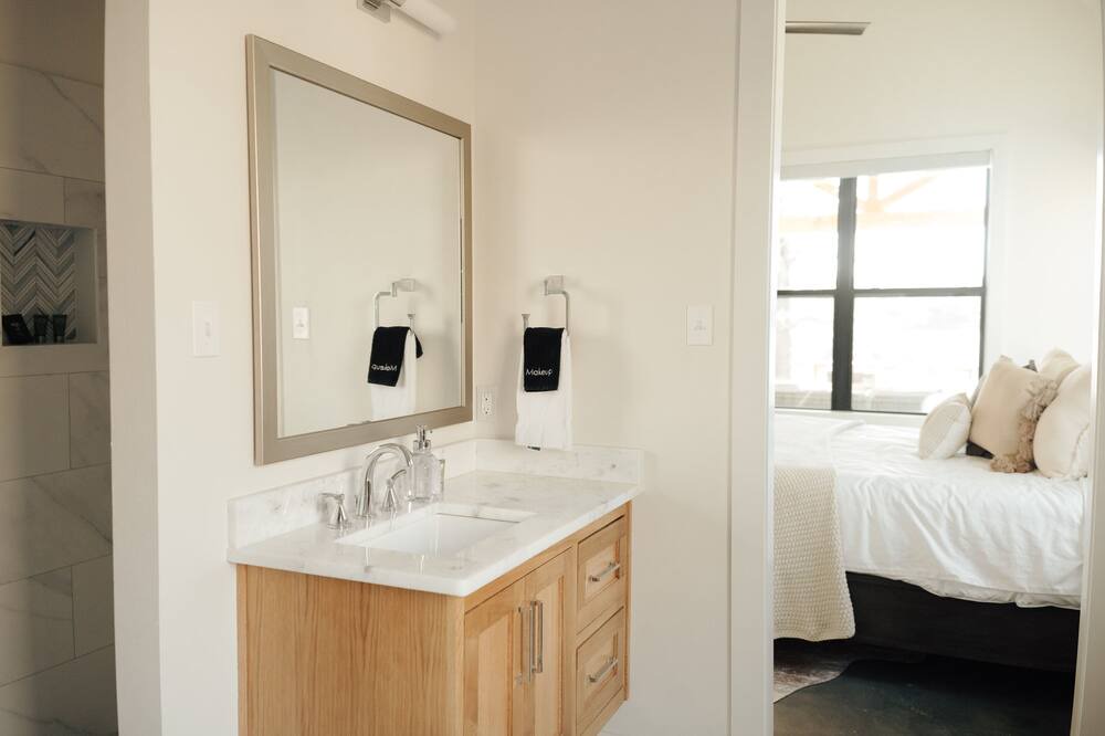 Photo of Bathroom in Dogwood