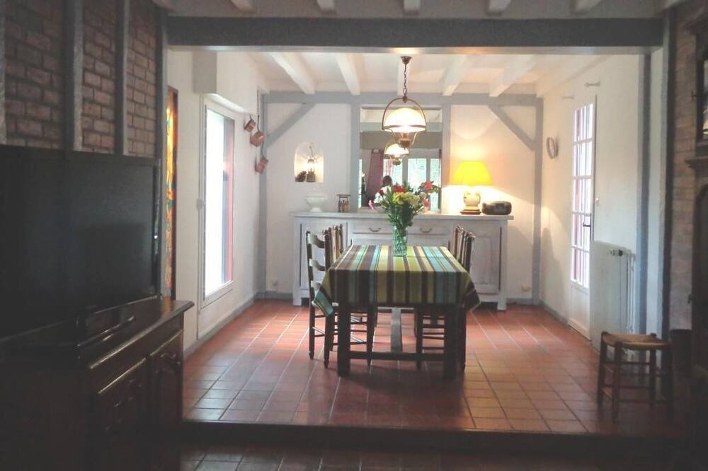 Photo of Others in Belus