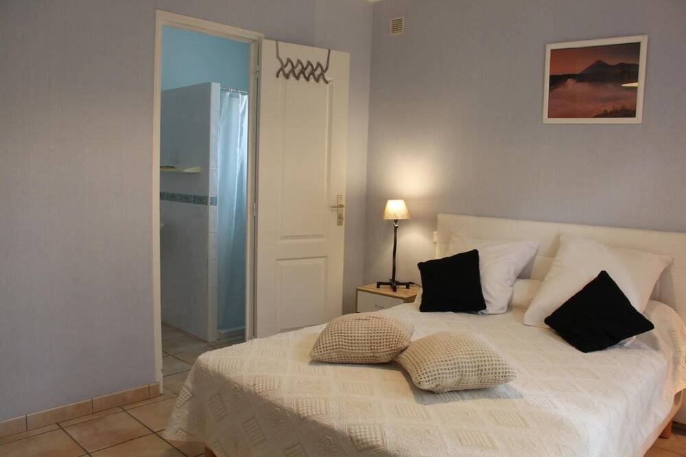 Photo of Bedroom in Toulouzette