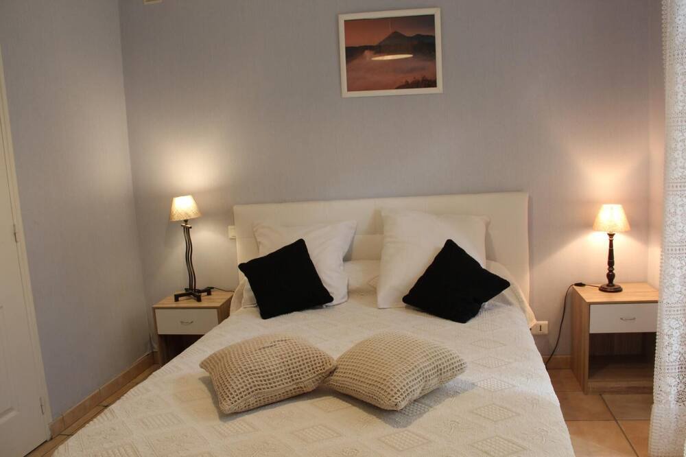 Photo of Bedroom in Toulouzette