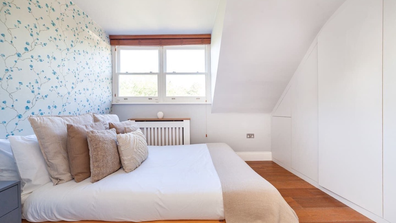 Photo of Others in Frognal and Fitzjohns