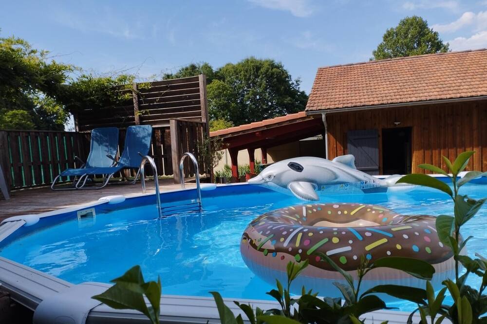 Photo of Outdoor in Ousse-Suzan