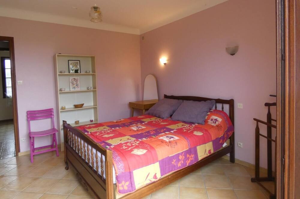 Photo of Bedroom in Mugron