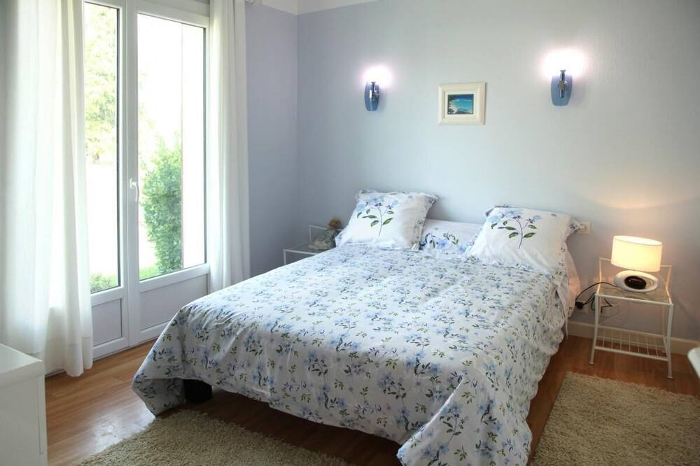Photo of Bedroom in Meilhan