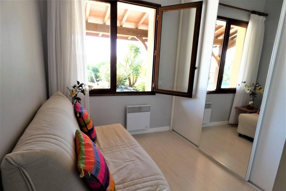 Photo of Livingroom in Prechacq-les-Bains