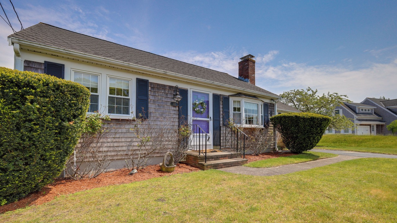 Photo of Others in West Dennis