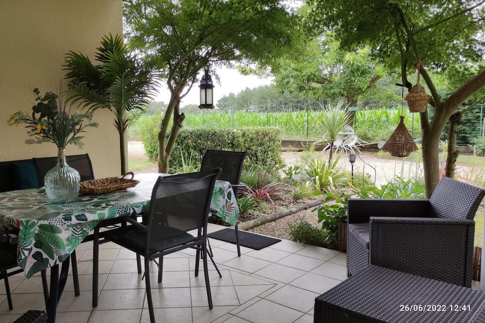 Photo of Patio Balcony in Bats