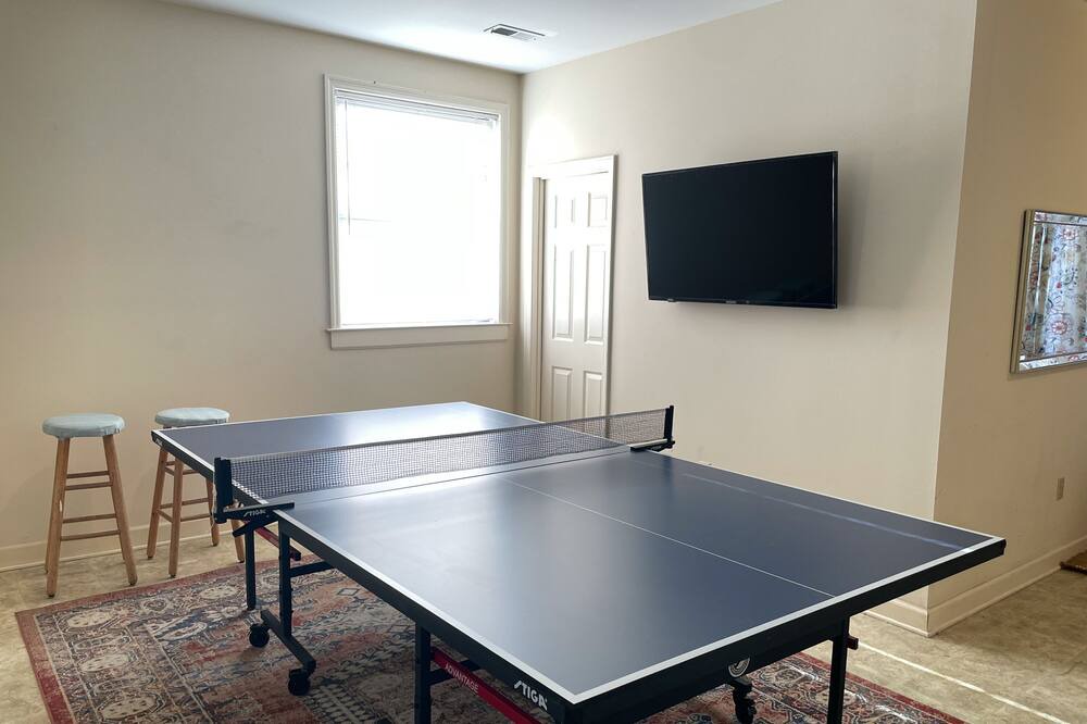Photo of Bedroom in West Meade