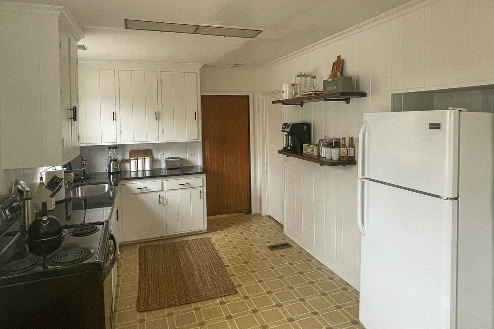 Photo of Kitchen in West Meade
