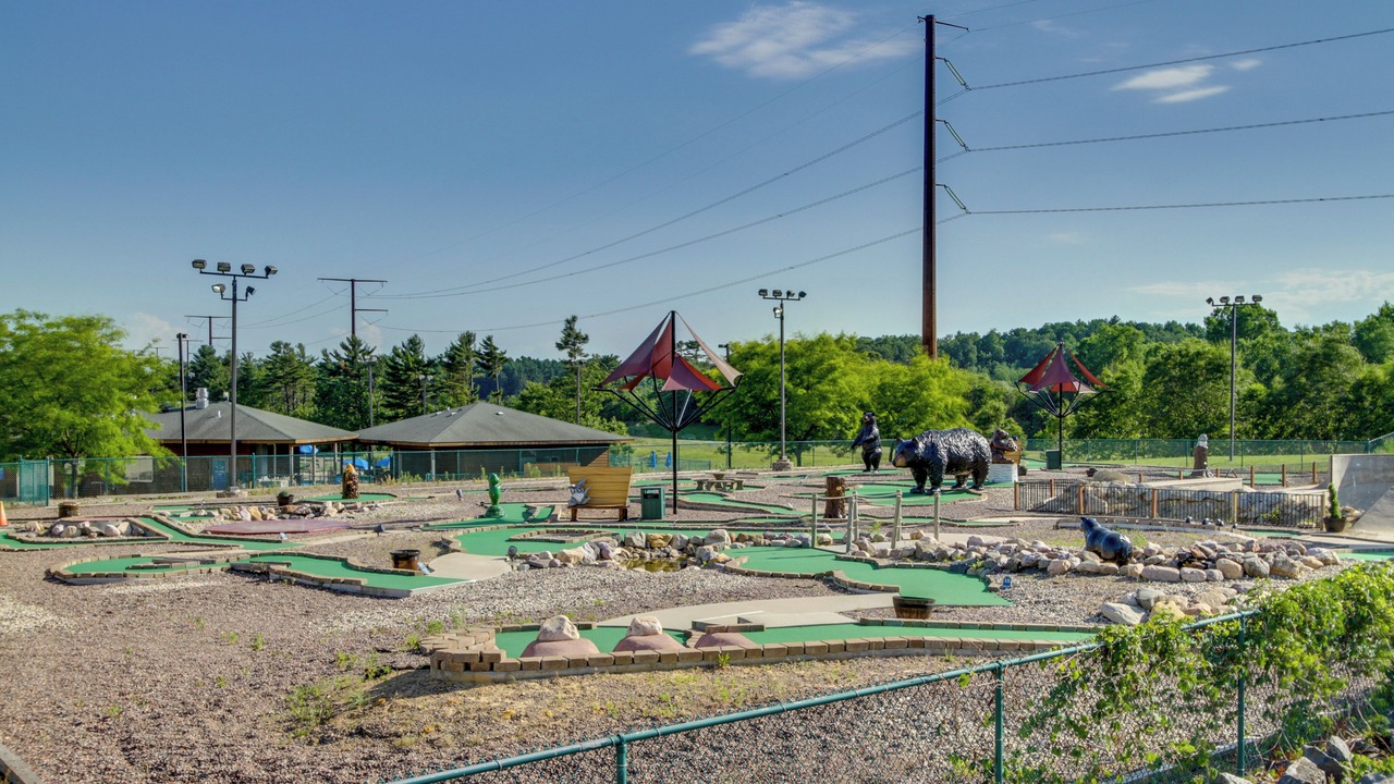 Photo of Others in Warrens