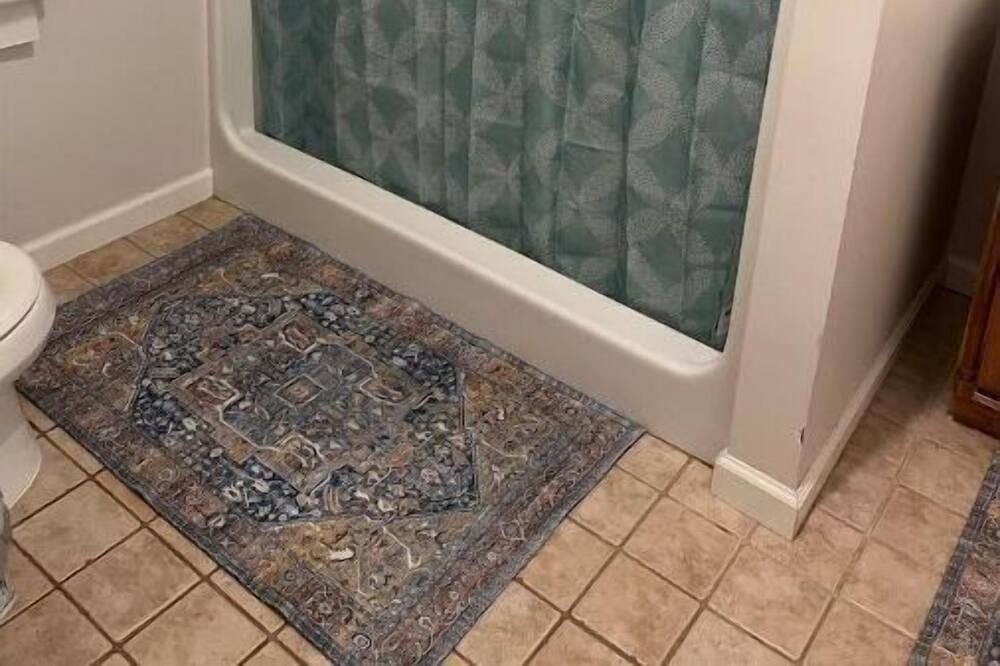 Photo of Bathroom in Corbin