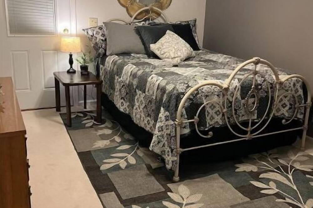 Photo of Bedroom in Corbin