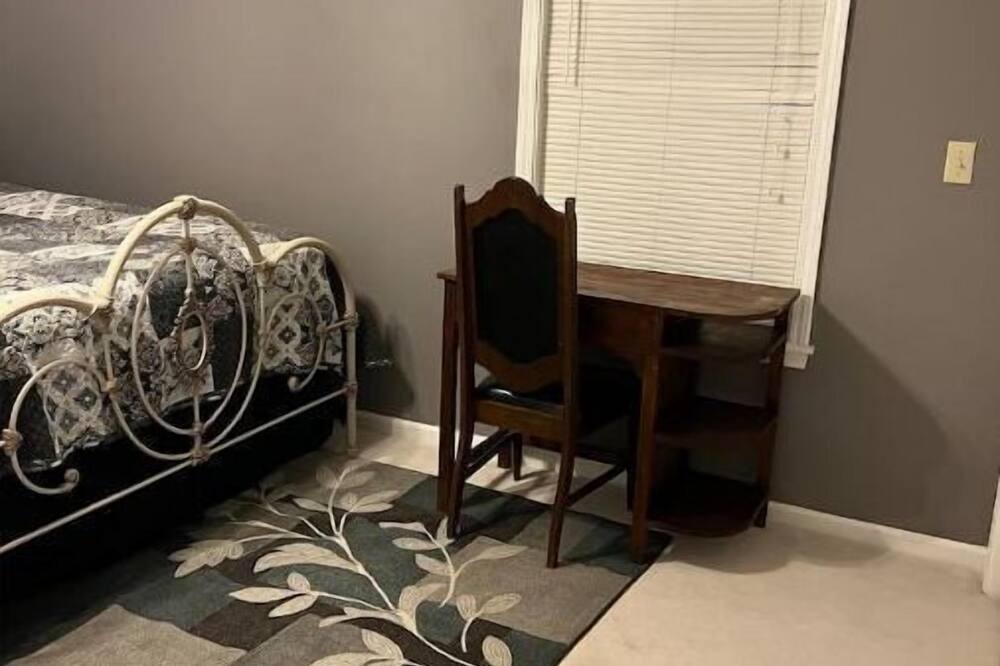 Photo of Bedroom in Corbin