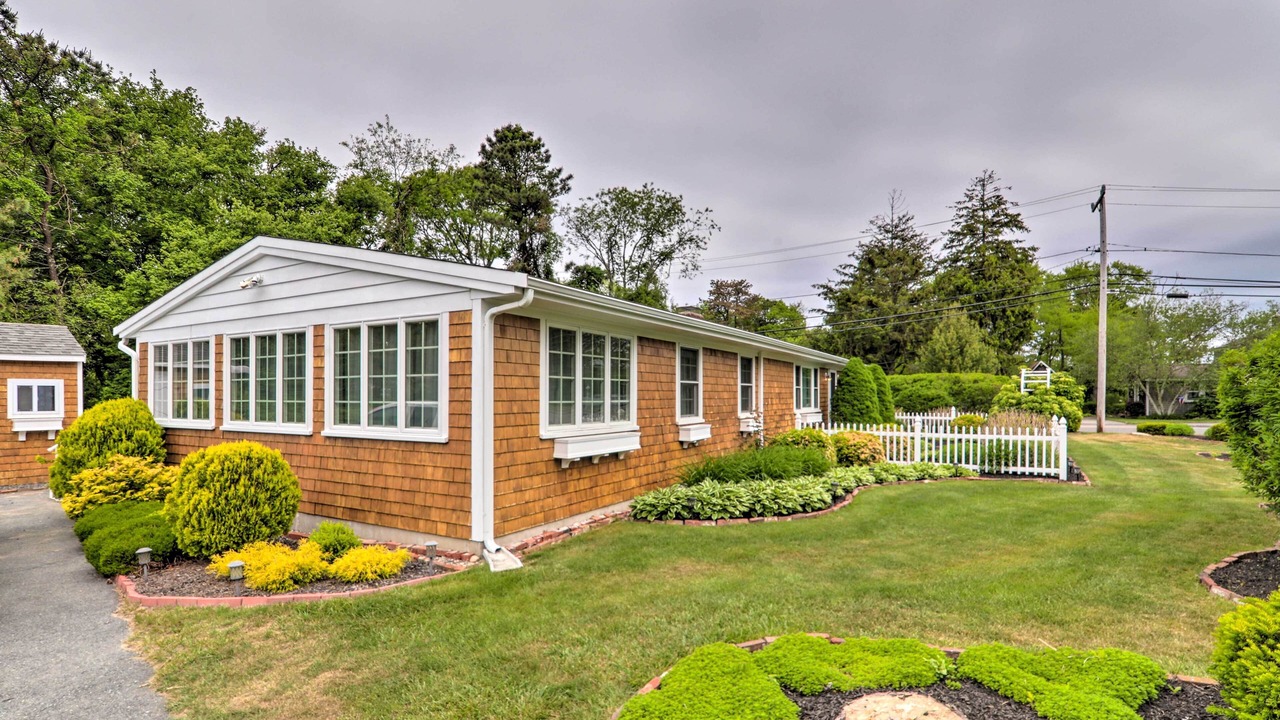 Photo of Others in Hyannis Port