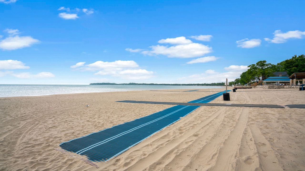 Photo of Others in Crystal Beach