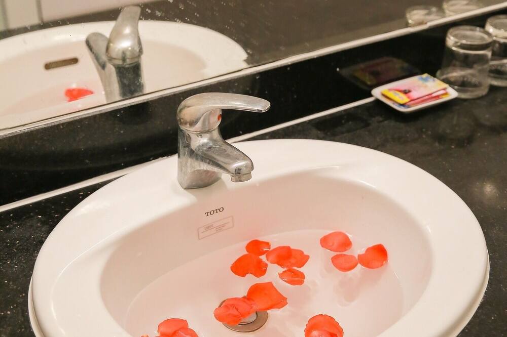 Photo of Bathroom in Brent
