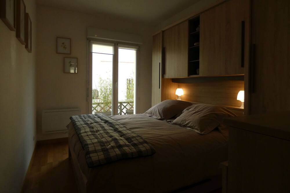 Photo of Bedroom in Lamorlaye